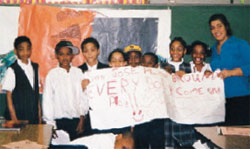 Leila Uthman and her students